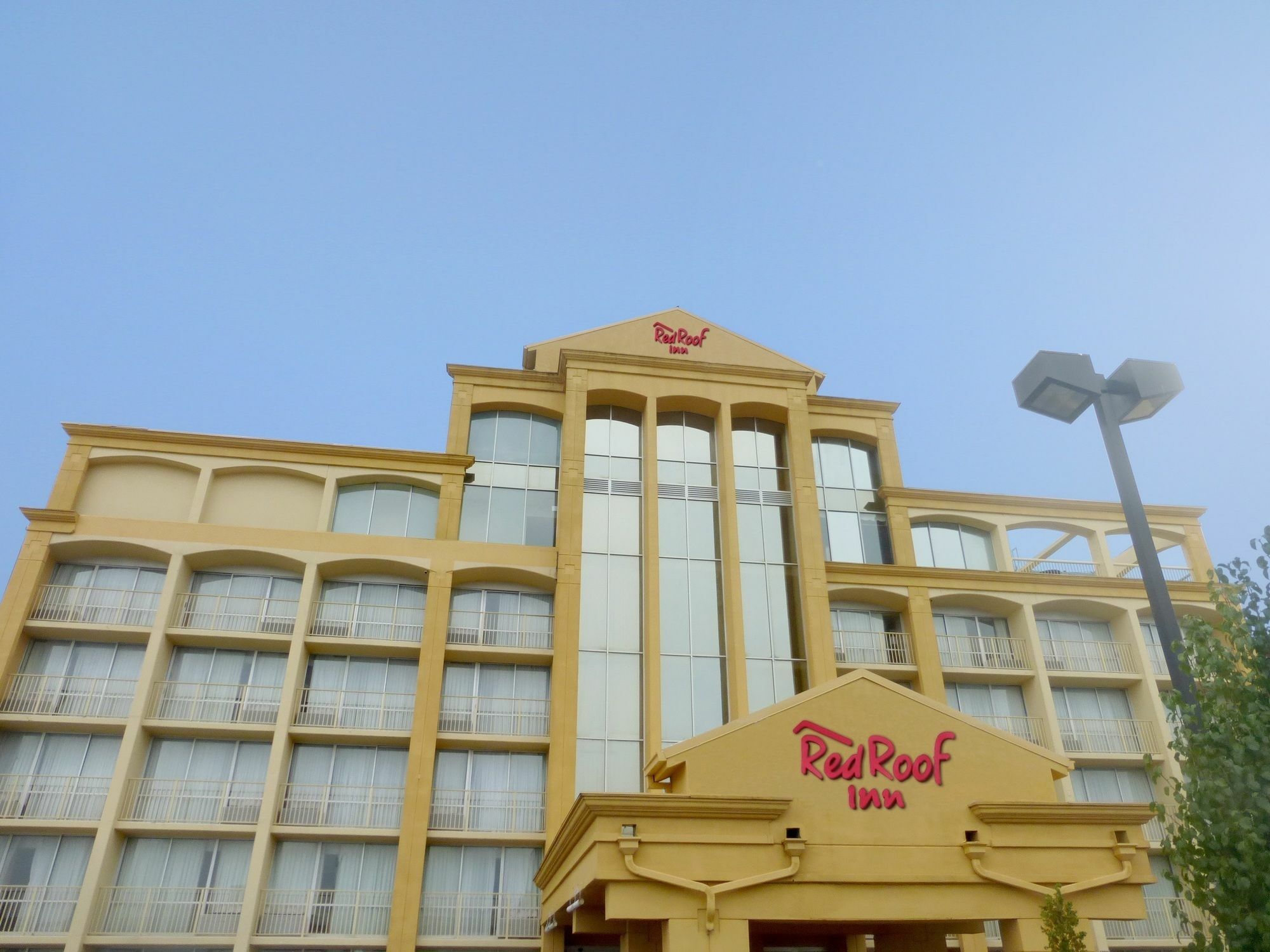 Red Roof Inn Plus+ Wichita East Eksteriør billede