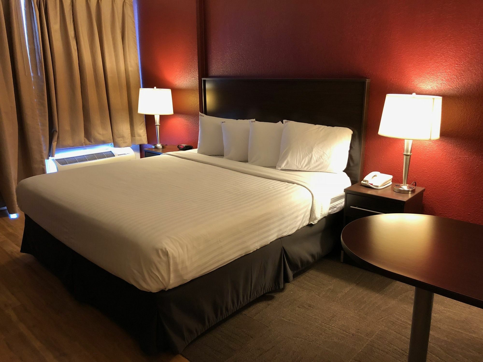Red Roof Inn Plus+ Wichita East Eksteriør billede